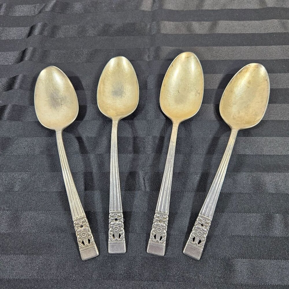 Vintage Oneida Community Plate Serving‎ Spoons Coronation Pattern Set of 4